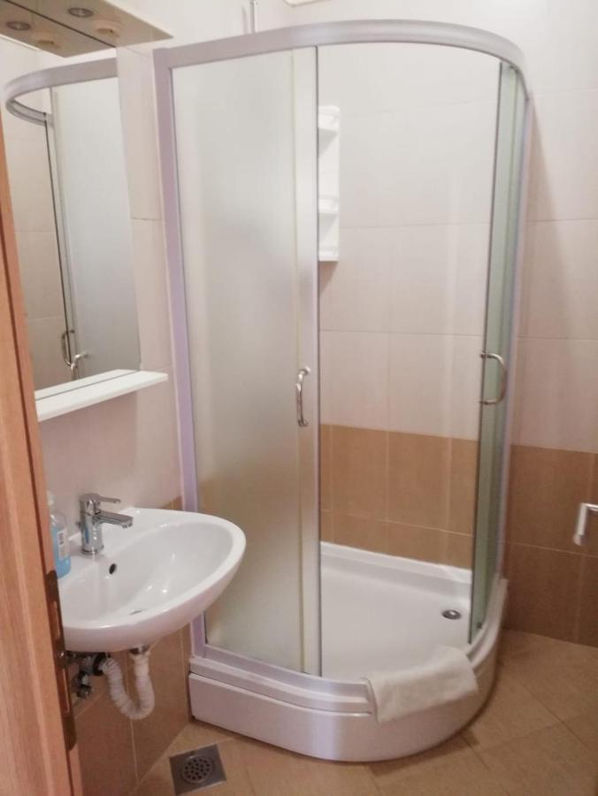 Apartment Strbic بلوتشي المظهر الخارجي الصورة