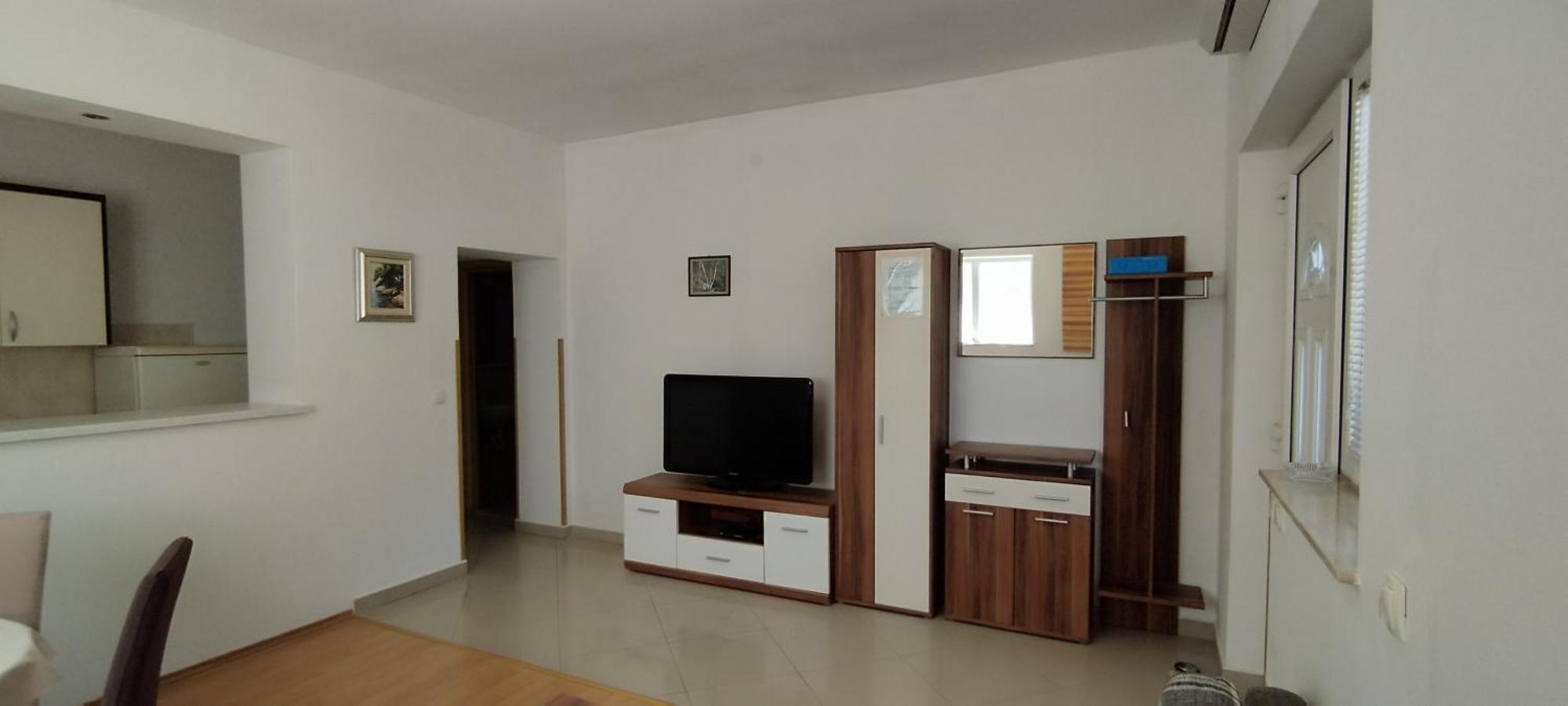 Apartment Strbic بلوتشي المظهر الخارجي الصورة